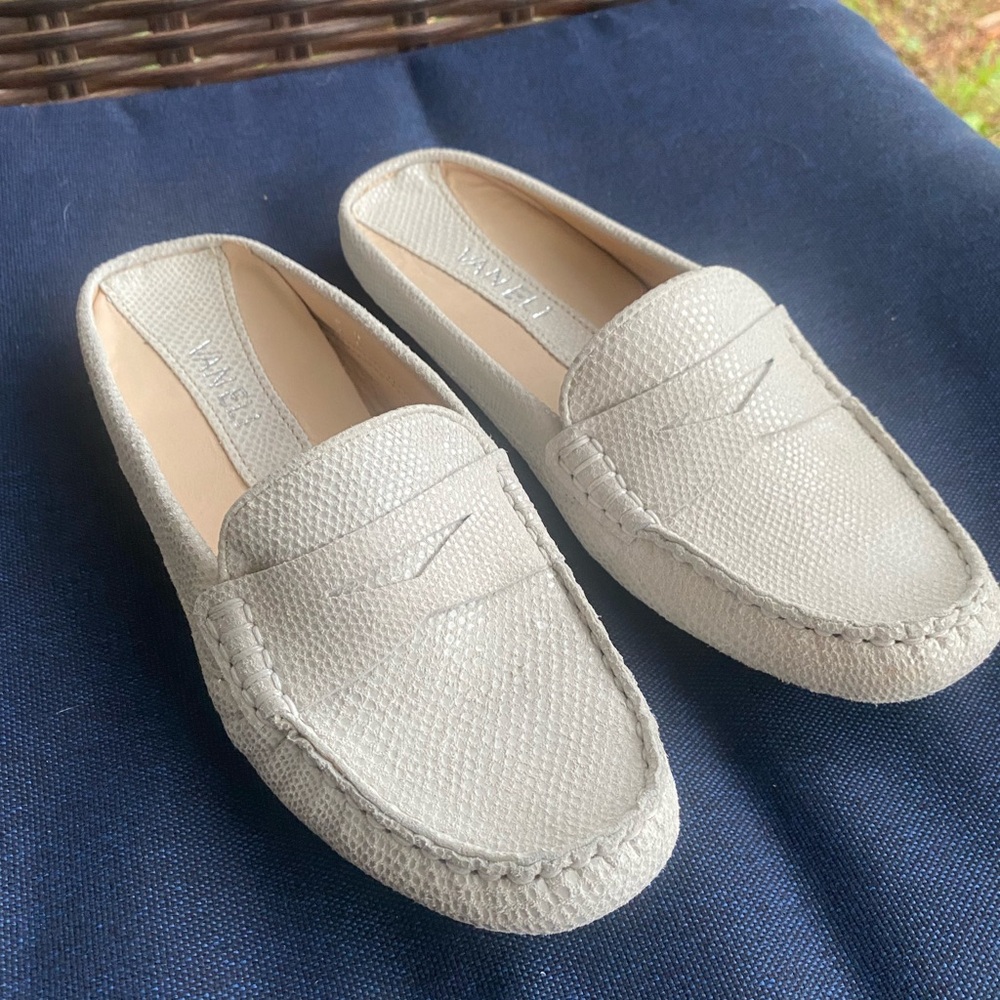 VANELI white slip ons